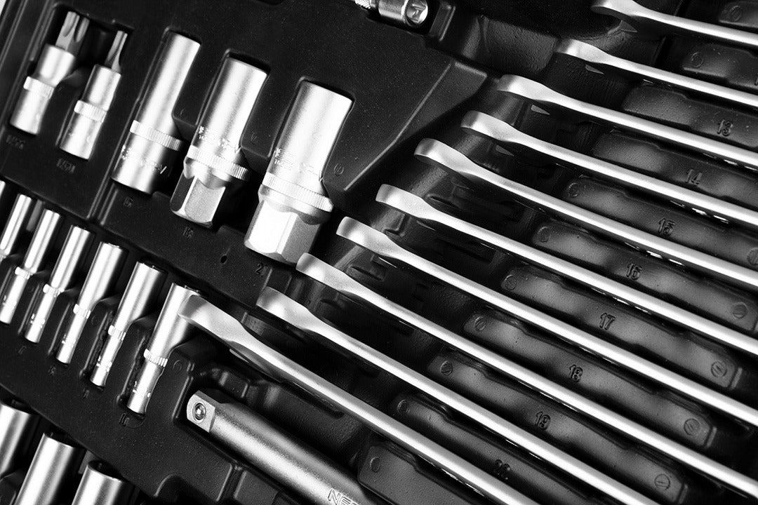 NEO Zestaw Kluczy Nasadowych 216 el. 1/2" 1/4" 3/8" - Klucze Nasadowe CrV