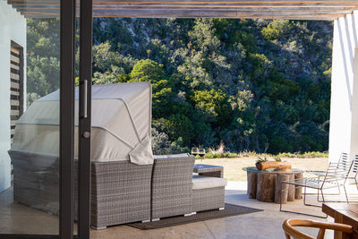 Santorini Lounge Set – Mediterranean Breeze